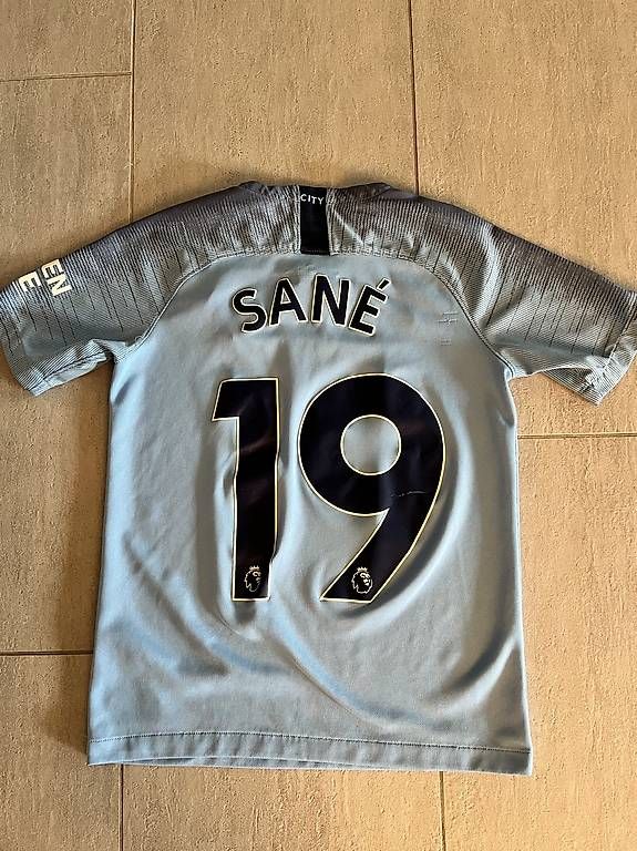 Canottiere & Pantaloni: Trikot - ManCity - Sane – Usato da Steinhausen venduto da Ban-thu103 1