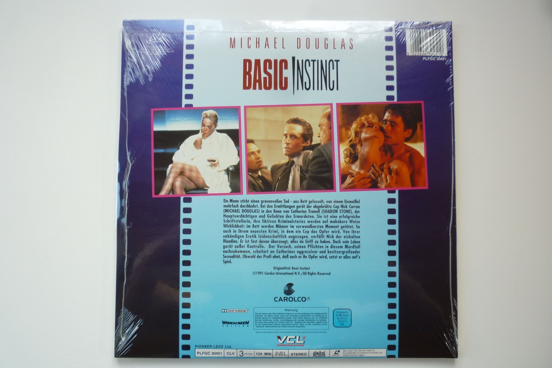 Tous les DVDs: Neu/OVP Laserdisc - Widescreen - Basic Instinct - Douglas – Neuf avec emballage d'origine à Münchenstein par antares09 1