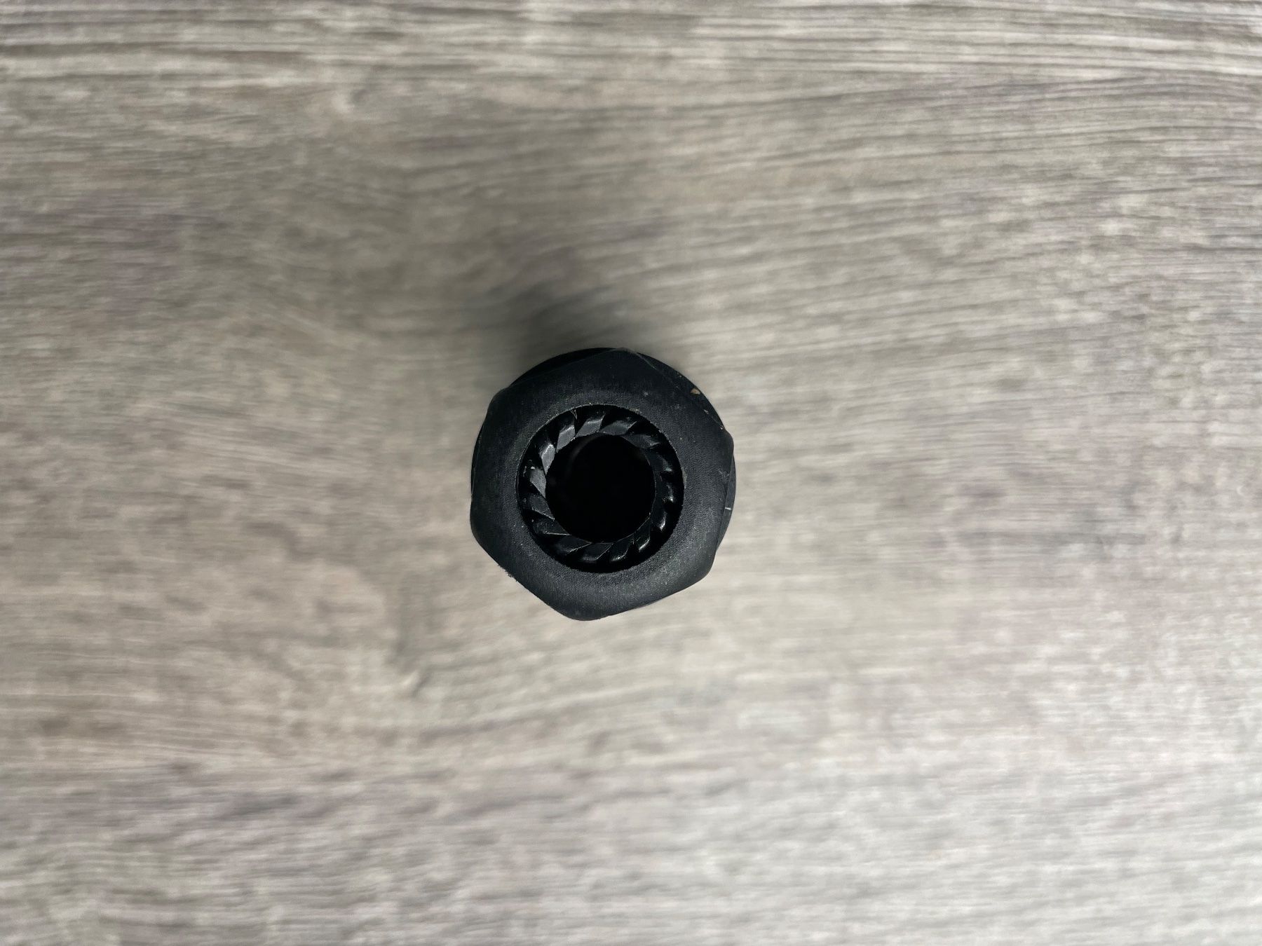 Componenti elettronici: Amphenol Stecker – Nuovo e nell'imballaggio originale da Berikon venduto da Gizimo 2