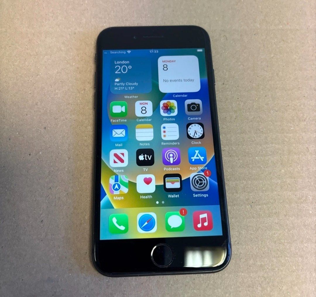 Apple Telefoni cellulari / Smartphones: Iphone 8 (256GB) Akku 100% – Usato da Luzern venduto da Waince786 2