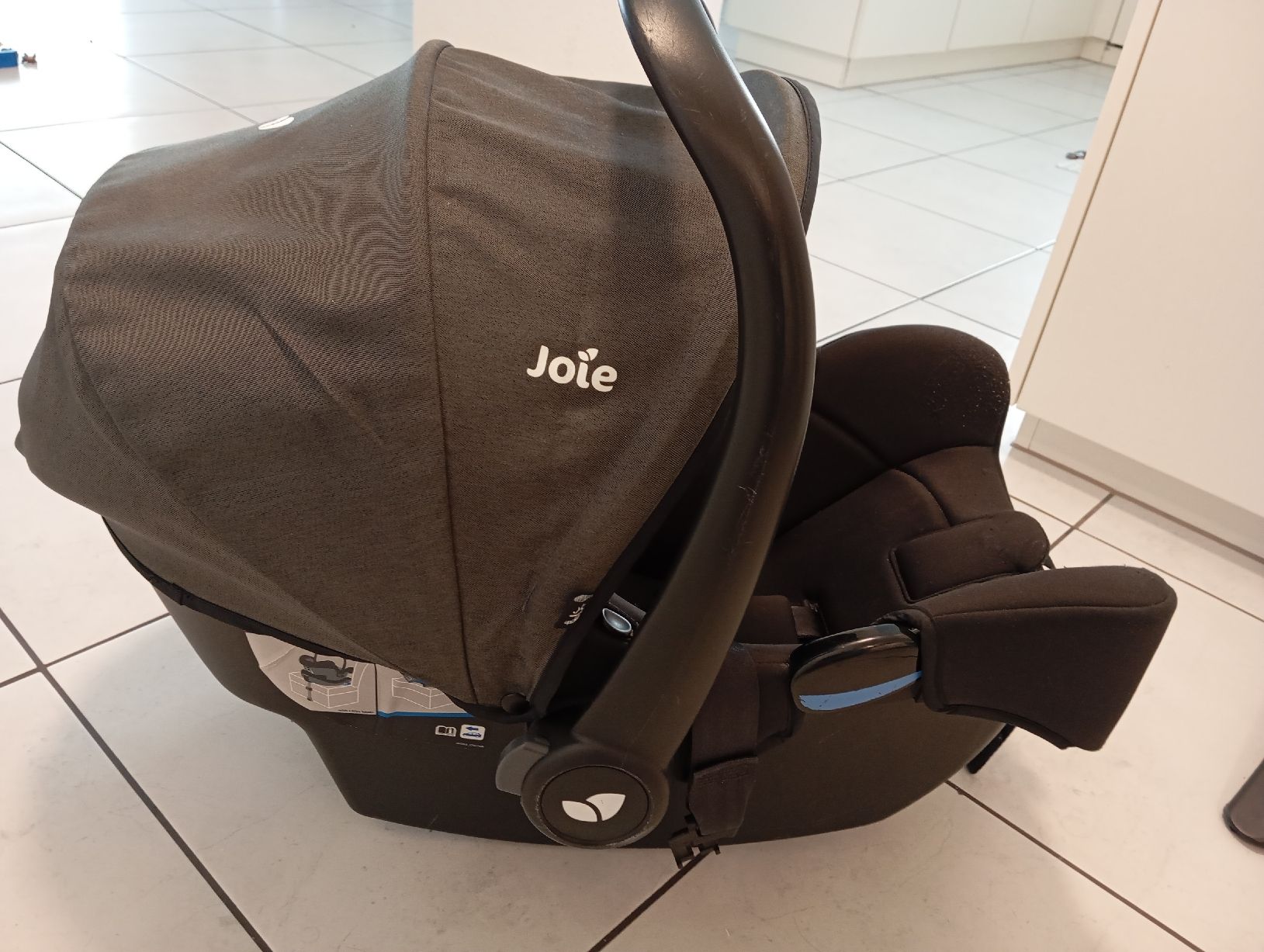 Joie Seggiolini per auto: Babyschale gratis – Usato da Erlinsbach SO venduto da Lowander88 1