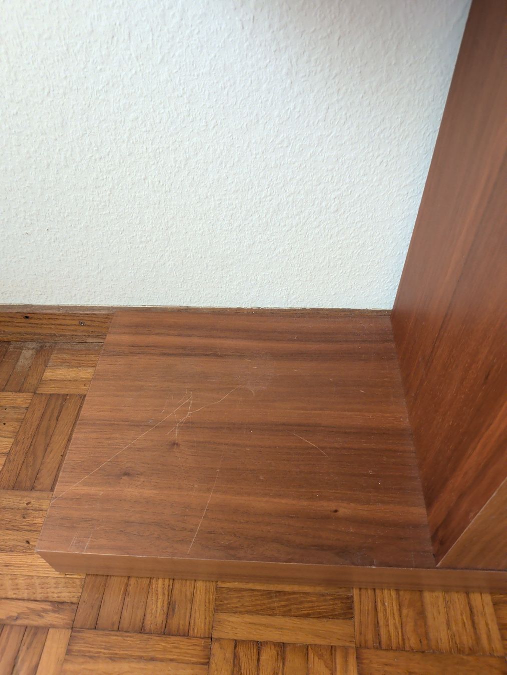 Scaffali: Bücherregal Holz freistehend – Usato da Zürich venduto da gaf13 2