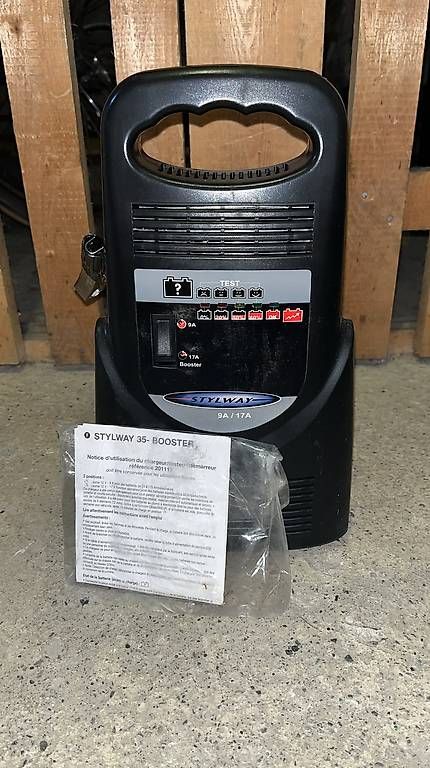 Ladegeräte: Chargeur démarreur pour batteries  – Gebraucht aus Tolochenaz von frl_zm2w