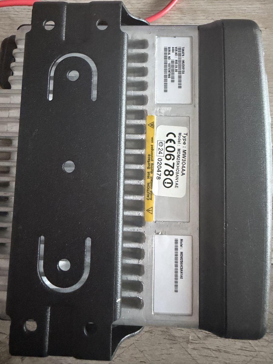 Motorola Radiocomunicazione: Funkgerät Motorola GM950 – Usato da Emmenbrücke venduto da Marktonline 2