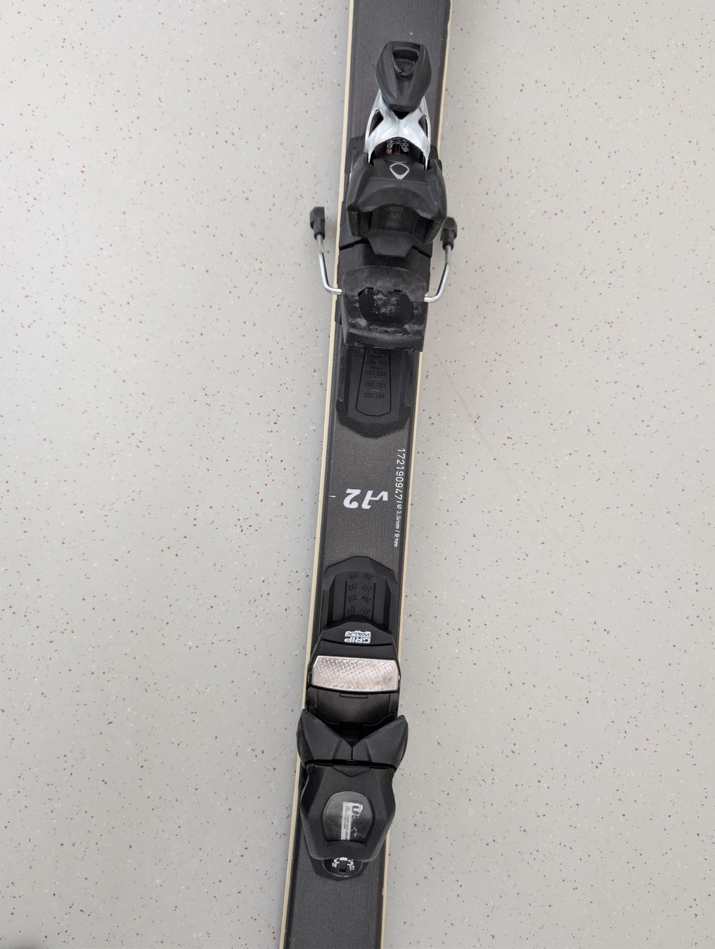 Skis: Exonde skis 172cm – D'occasion à Lausanne par fil_czl9 2