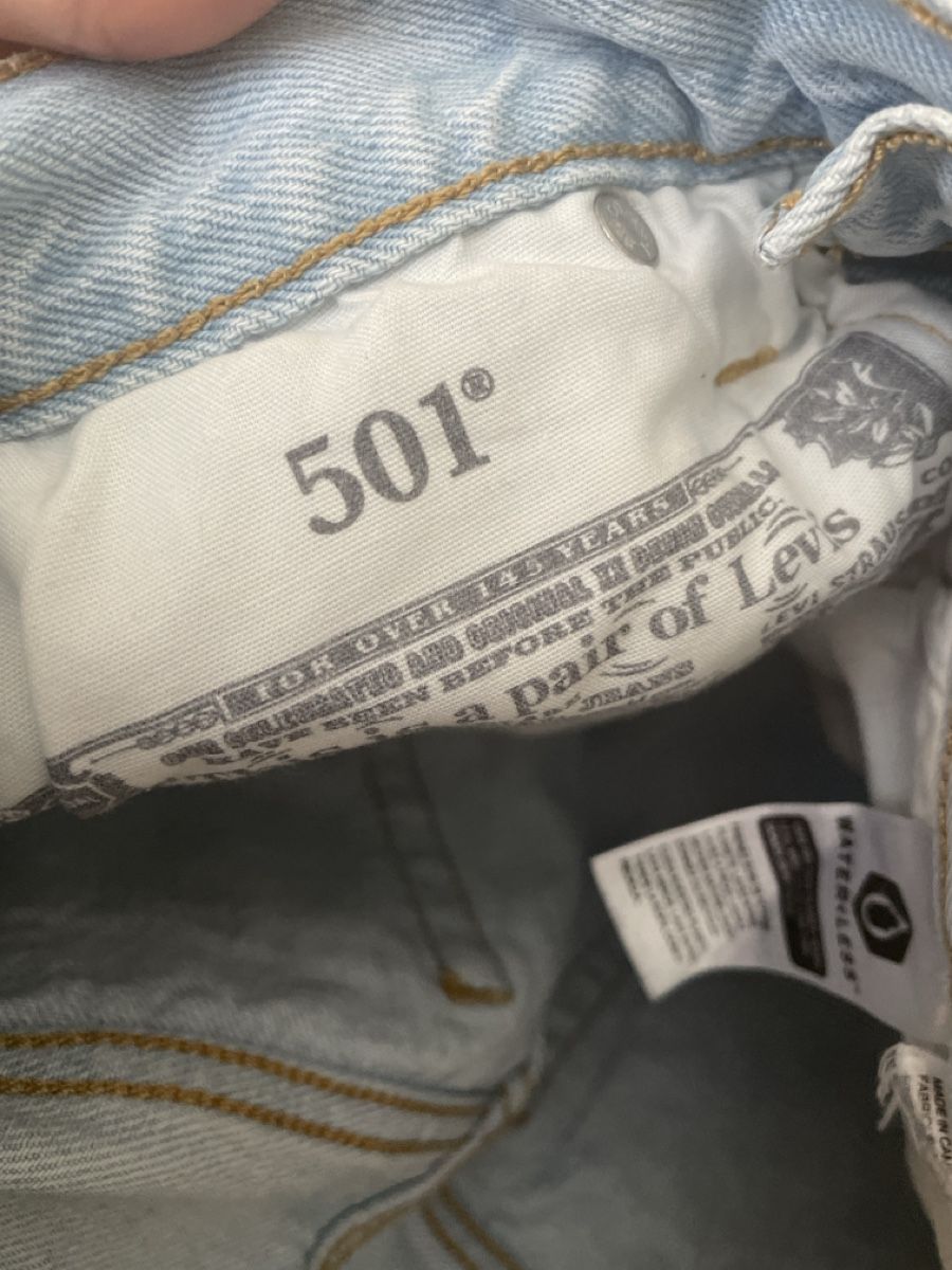 Levi's Jeans: Levi's 501 Jeans - in Hellblau, Top! – Nuovo (secondo la descrizione) da Rickenbach SZ venduto da Sunneundmeer 2
