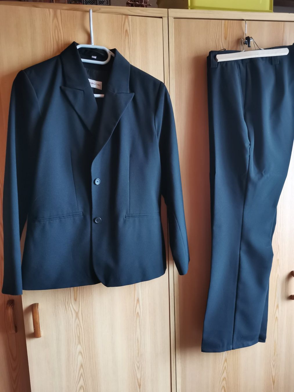 Anzüge & Kostüme: Tailleur dame noir t 42 – Gebraucht aus Cournillens von masoeur 1