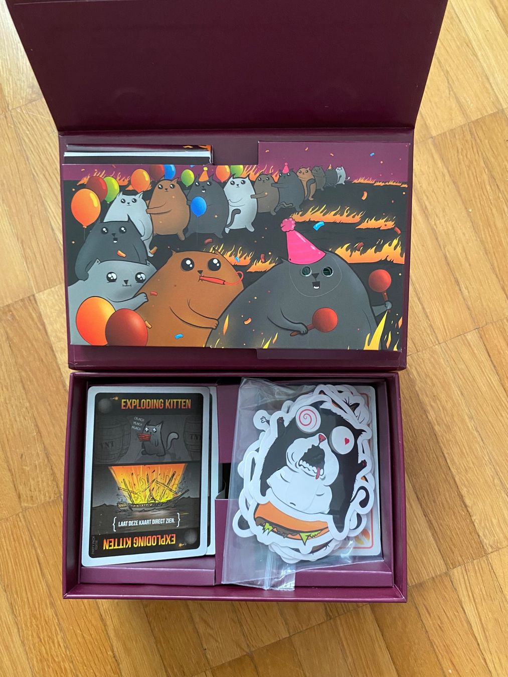 Giochi: Jeu EXPLODING KITRENS ( en irlandais) jamais utilisé – Nuovo (secondo la descrizione) da Basel venduto da OK2010 1