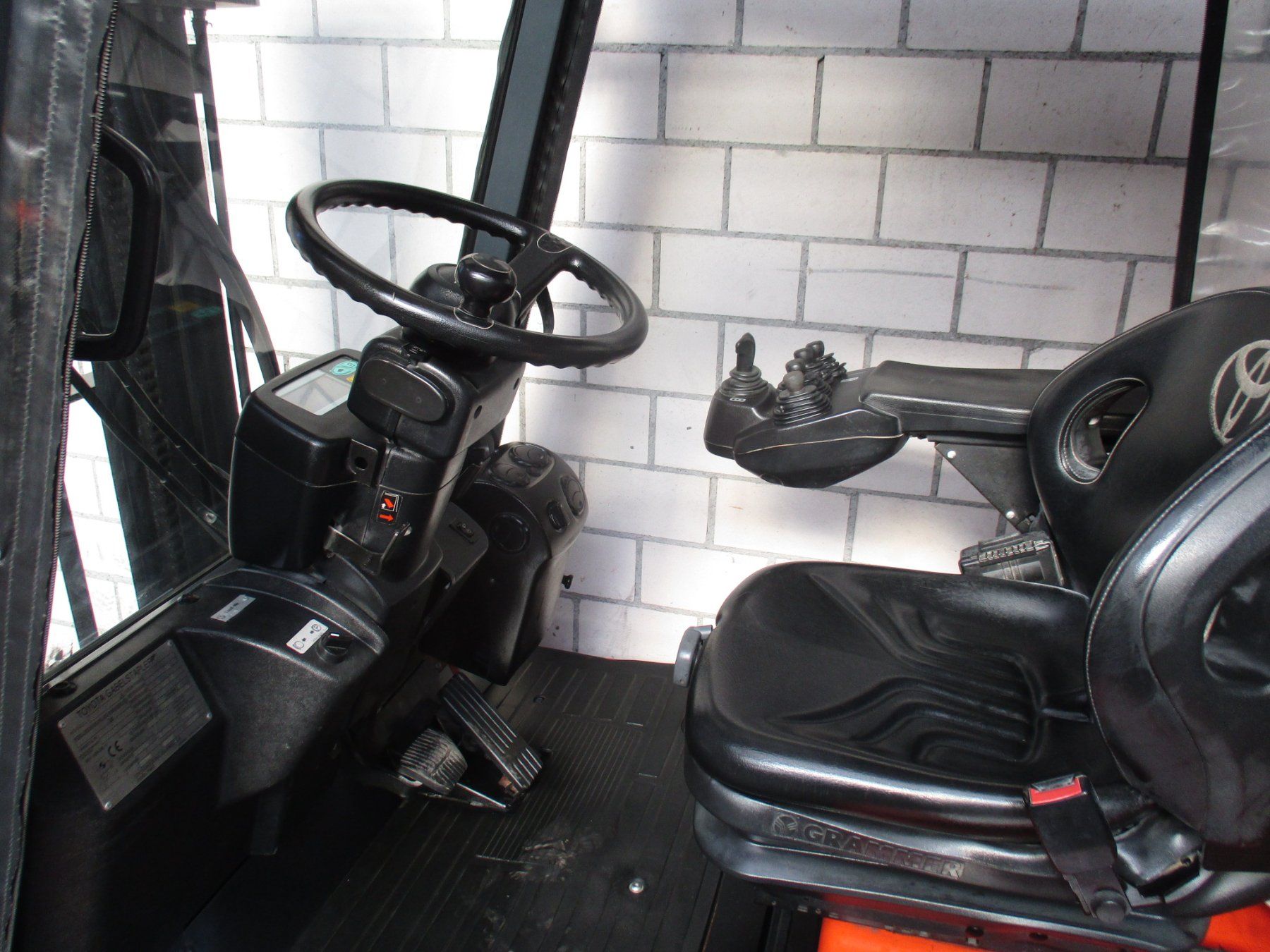 Toyota Carrelli elevatori e a forche: STAPLER  TOYOTA 7FBMF20  ELEKTRO GABELSTAPLER – Usato da Seon venduto da zomahandel 3