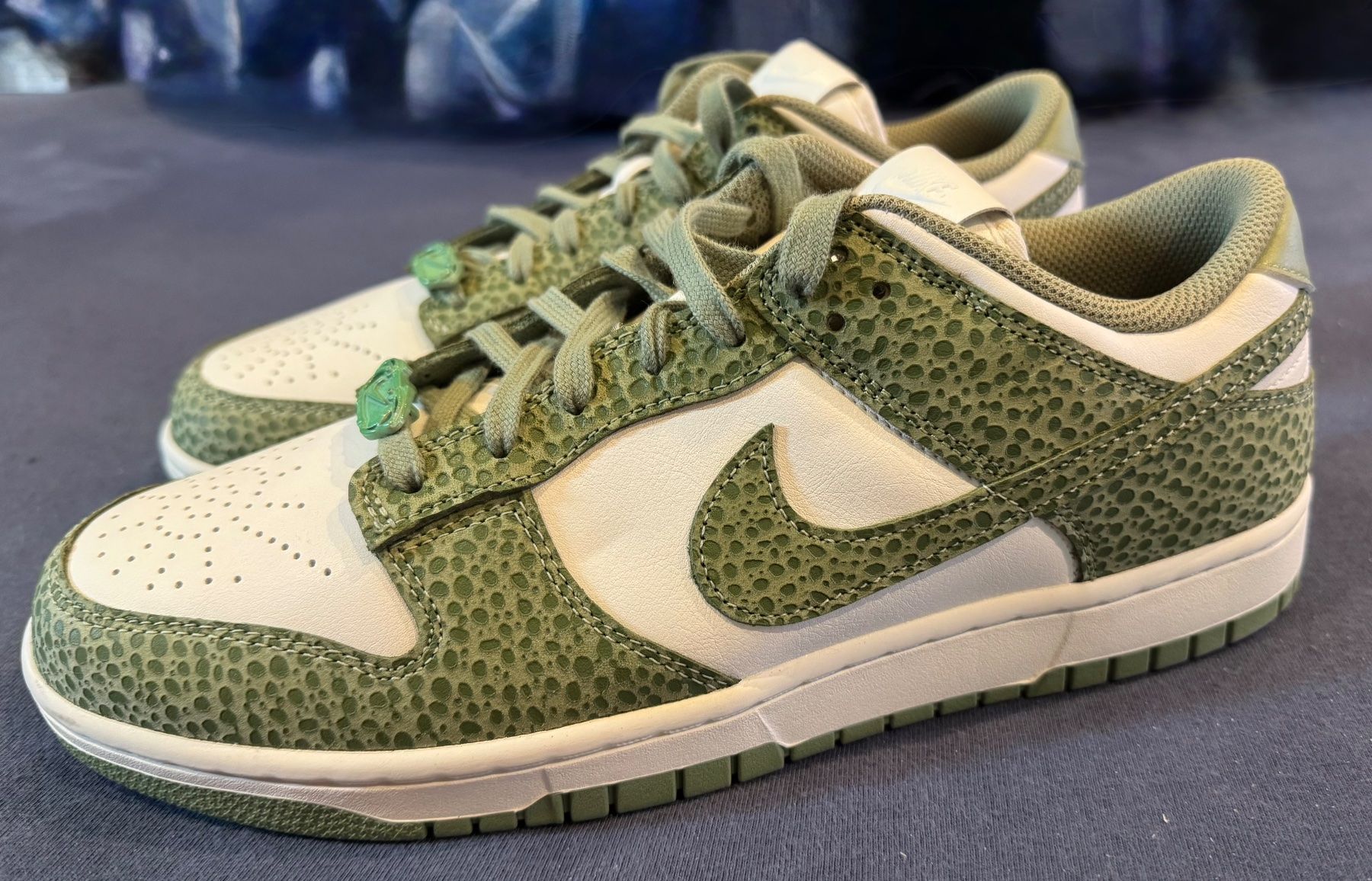 Nike Herrenschuhe: **** NIKE DUNK LOW GREEN EU 44.5 **** – Neu und originalverpackt aus Giumaglio von soloemi