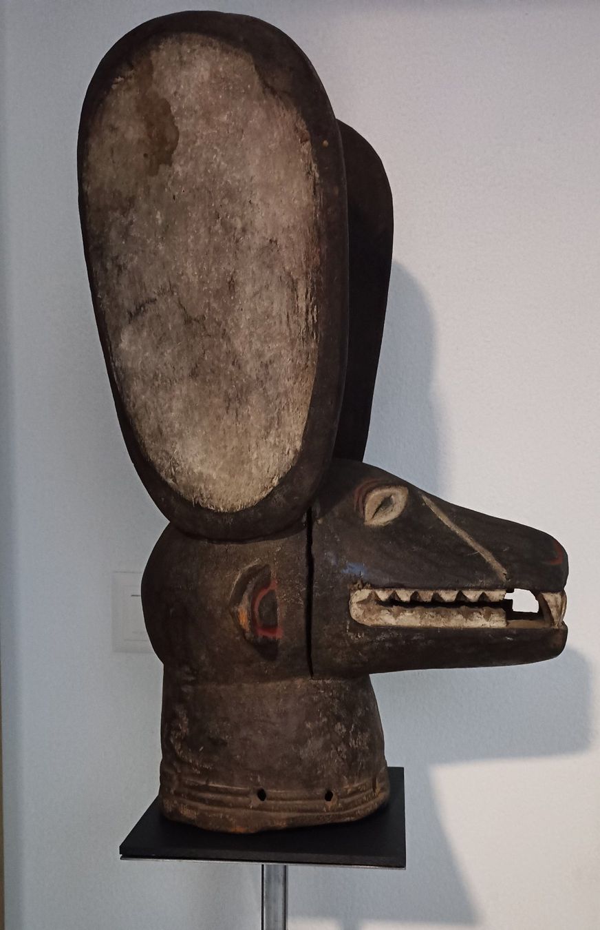 Internationale Kunst: Afrikanische Makonde – Gebraucht aus Vuiteboeuf von deux-matous 4
