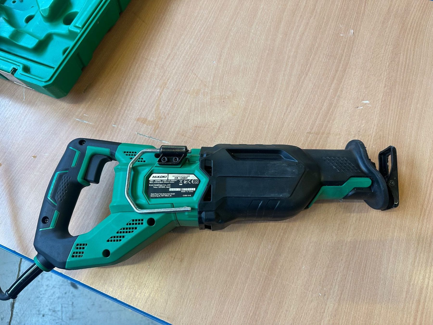 Hitachi Scies: HIKOKI Tigersäge "Brushless" CR13VEY – D'occasion à Uetendorf par Revotool 1