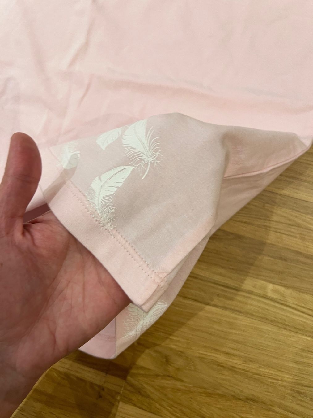 Top: Light pink top – Nuovo (secondo la descrizione) da Adliswil venduto da Marjin 2