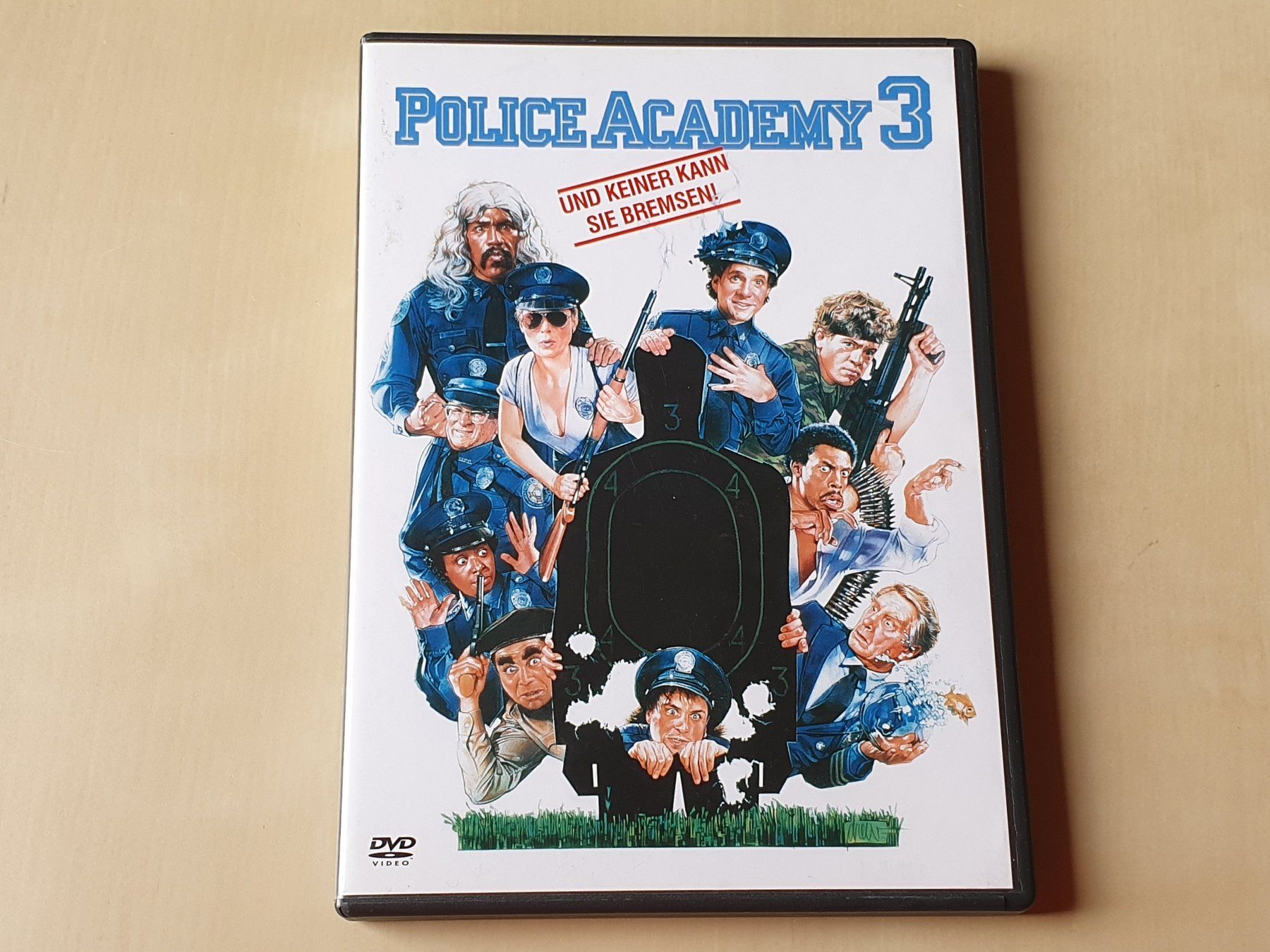 Tutti i DVDs: Police Academy 3 – Usato da Stansstad venduto da collectorsshop