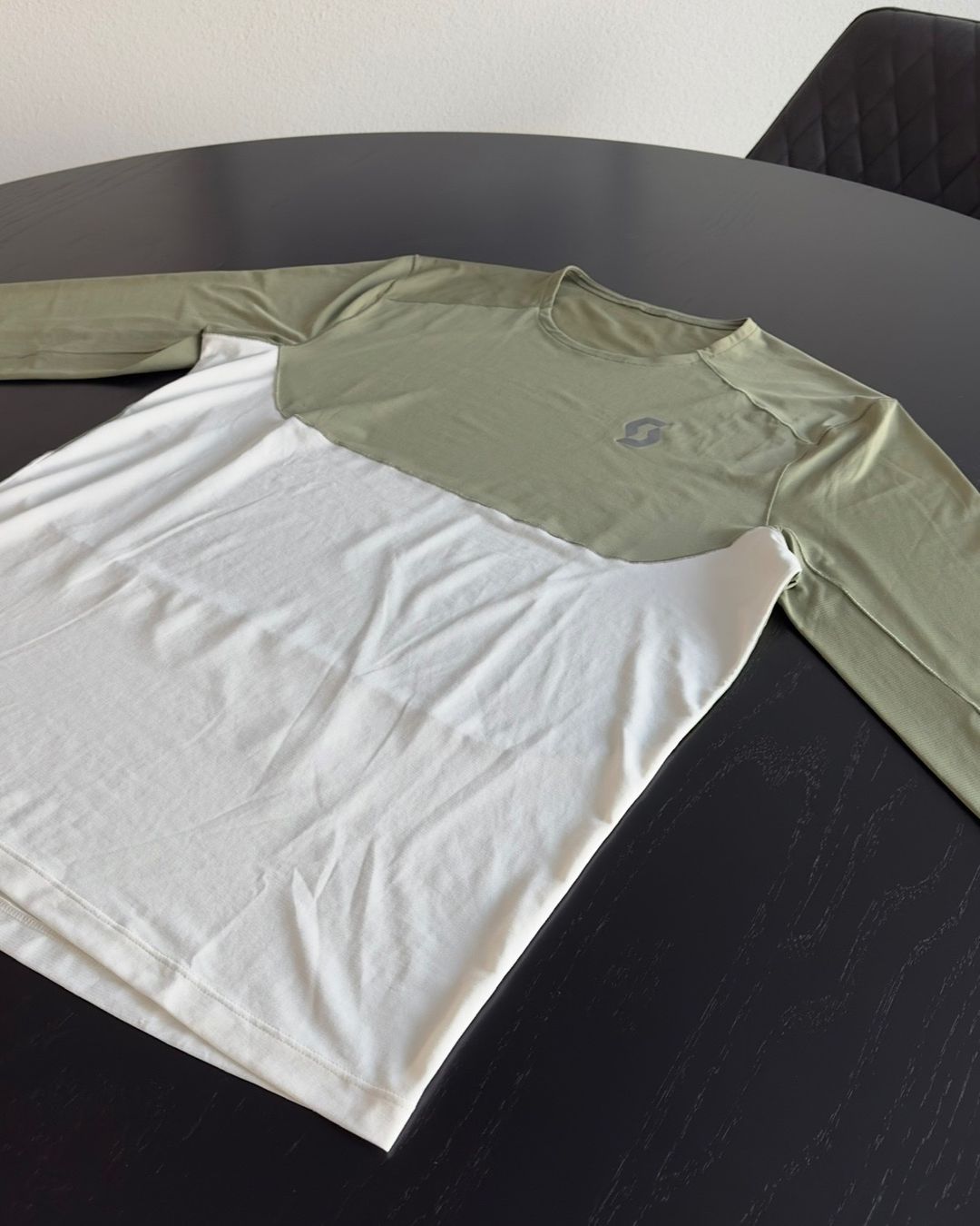 Scott T-Shirts: SCOTT Endurance Tech - L – Neu (gemäss Beschreibung) aus Lengnau BE von Dali. 5