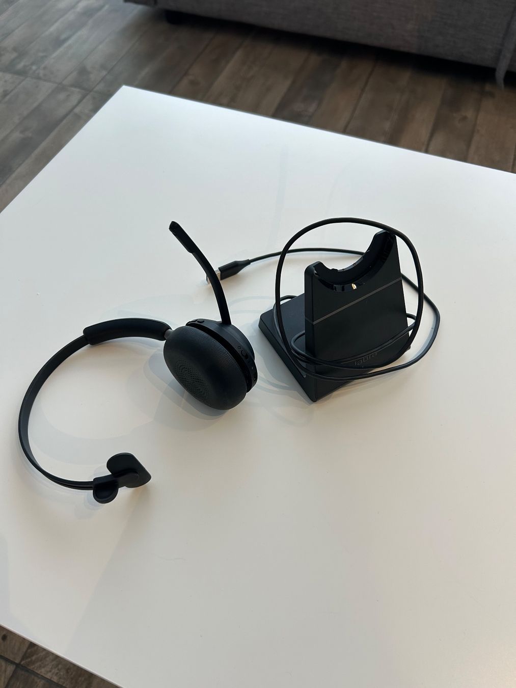 Jabra Casques audio: Headset mit Station x2 – D'occasion à Gampel par perbloGROUP 1