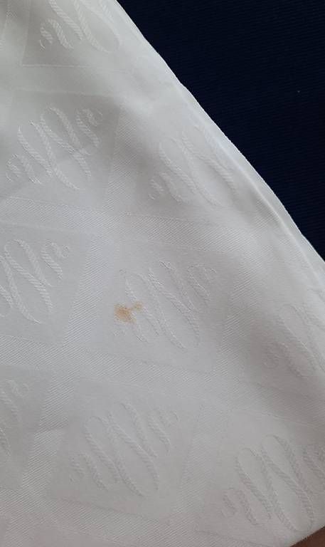 Tessuti: Bettdeckenanzüge / weisser Stoff – Usato da Giswil venduto da aethra 3