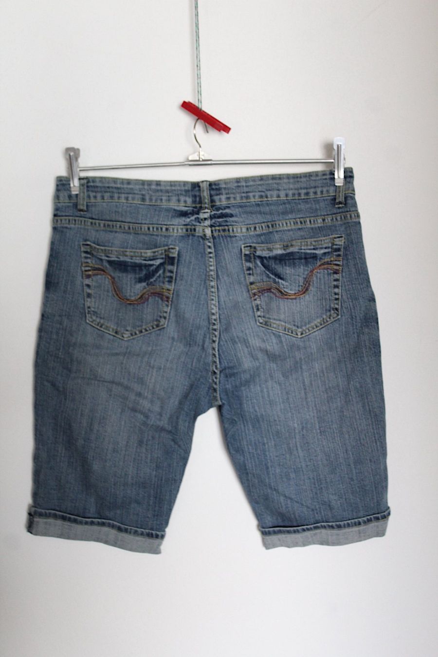 Jeans: Kurze Jeans Hose ,verm. Gr.38/40 – Usato da Locarno venduto da madame-tus-sauds 1