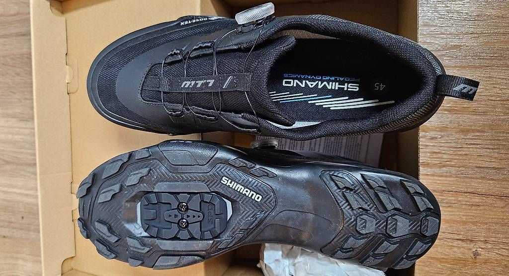 Bike Schuhe Neuwertig, Gr 45, Shimano Gore Tex, SH-MT701 GTX (Gebraucht ...