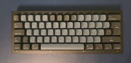 Keychron V4 Frosted Black QMK Red Switch (ISO-CH)