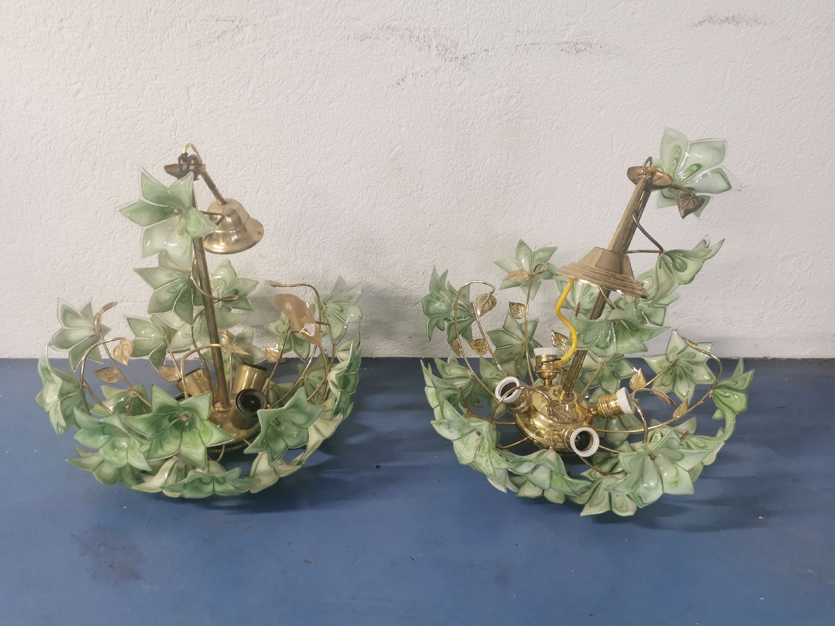 Lampade: Zwei Vintage Glasblütenlampen – Usato da Buchrain venduto da Blue_Marlin