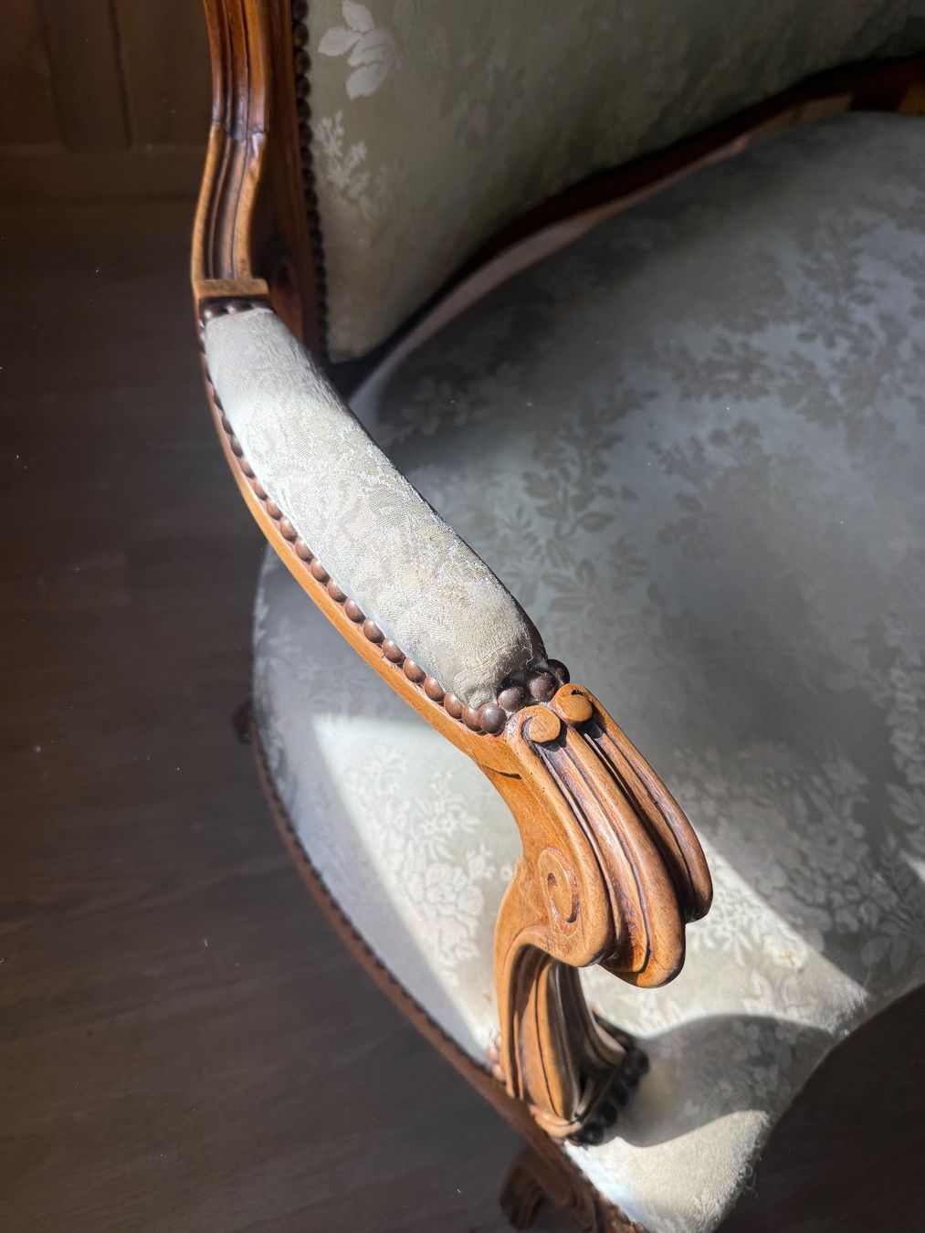 Divani: schönes antikes Sofa – Usato da Wildhaus venduto da bor_nlx6 1