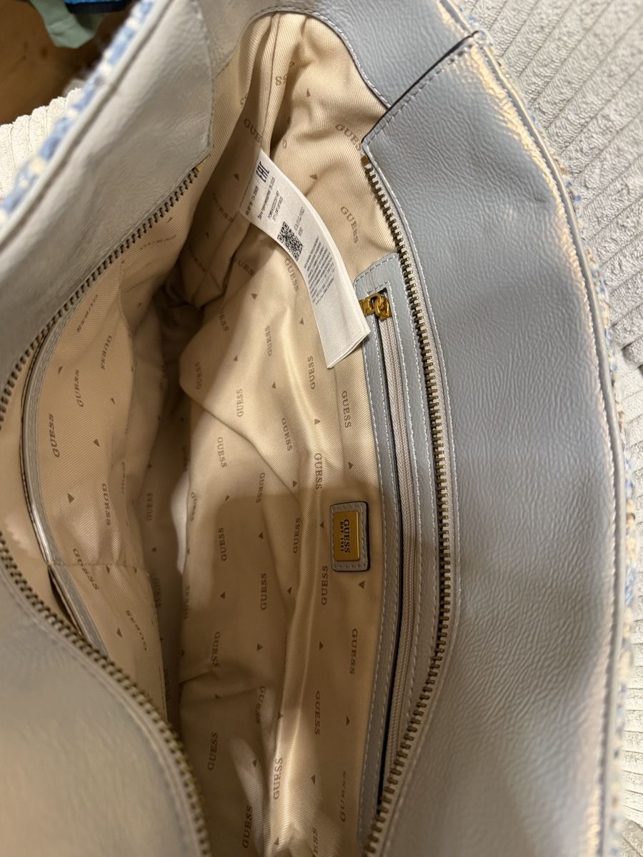 Guess Taschen für Damen: Guess Giully Tweed Handbag – Neu (gemäss Beschreibung) aus Triesenberg von dom_hd56 2