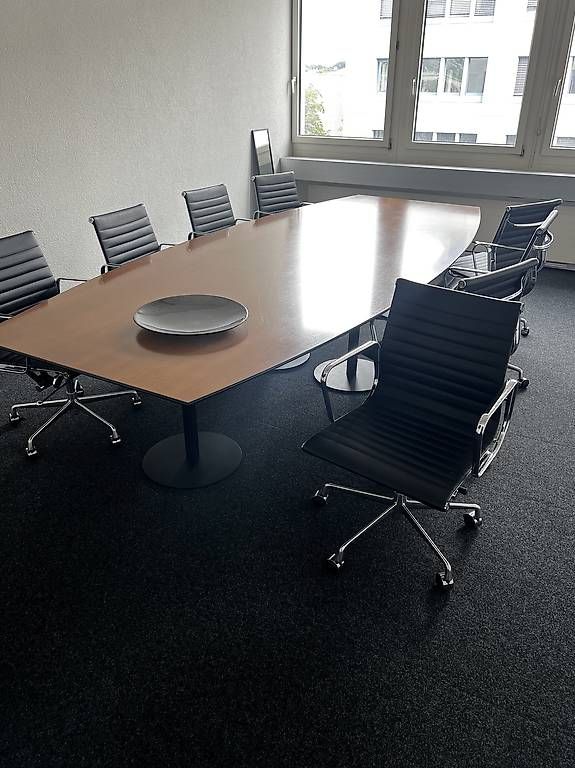 Pfister Tavoli: Conferenztisch Esstisch Beschprechentisch – Usato da Fällanden venduto da wal_6qgk 2
