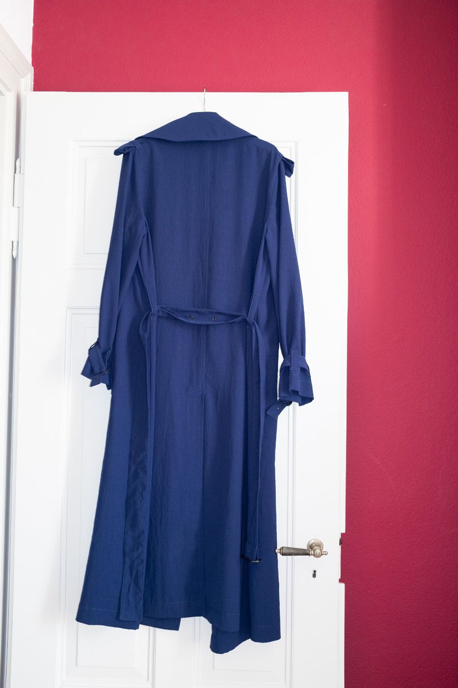 Acne Studios Cappotti: Acne Studios Trenchcoat – Nuovo (secondo la descrizione) da Zürich venduto da pinkmilkyway 3