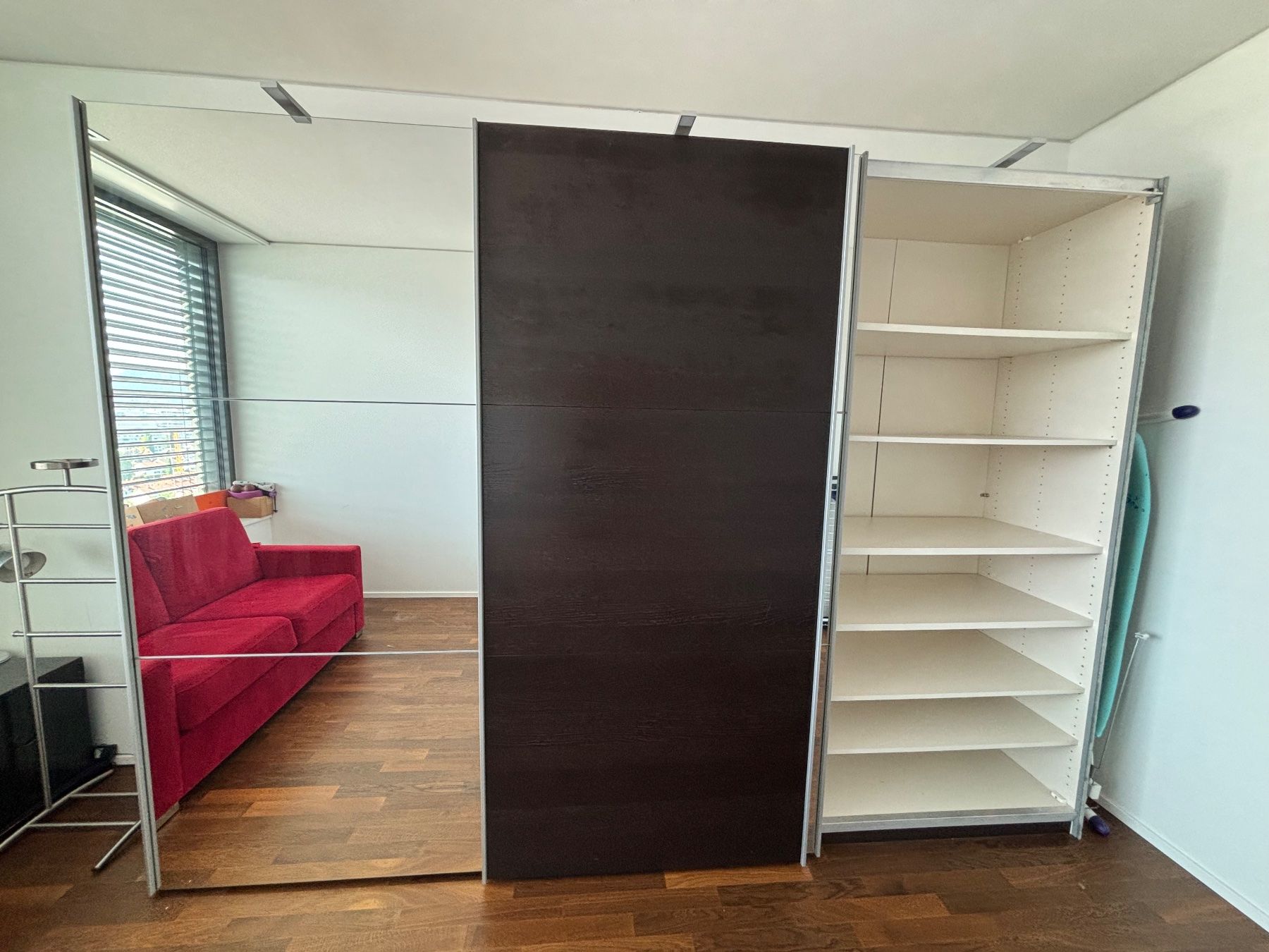 Interio Armadi: Schrank Design Interio, mit Schiebetüren – Usato da Zug venduto da ale_5syq 3