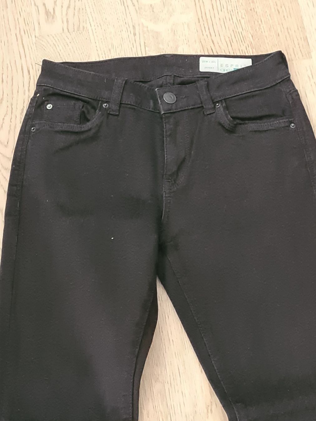 Esprit Jeans: SPRIT JEANS  Gr. S  Schwarz – Usato da Steinen venduto da turbogeiss99 3