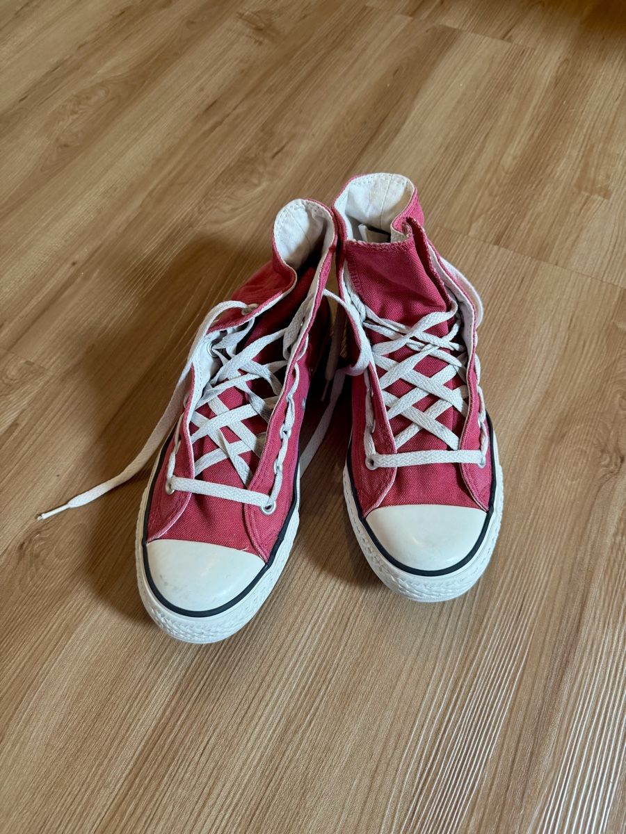 Converse Scarpe da donna: Converse Chucks pink Gr. 38 – Usato da Gadmen venduto da Pinguin89_90 2