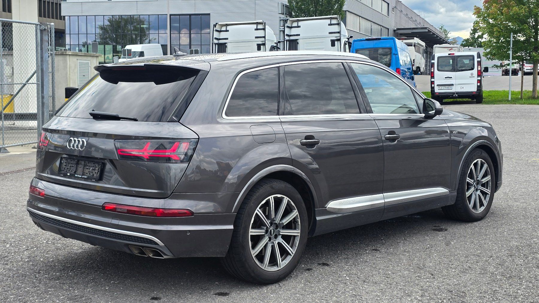 Audi Autos: Audi SQ7 4.0 TDI – Gebraucht aus Emmenbrücke von meu_2j8p 2
