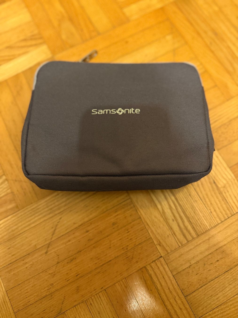 Samsonite Kosmetikkoffer: Samsonite Lufthansa Business Class Amenity Kit – Gebraucht aus bioggio von lenny023
