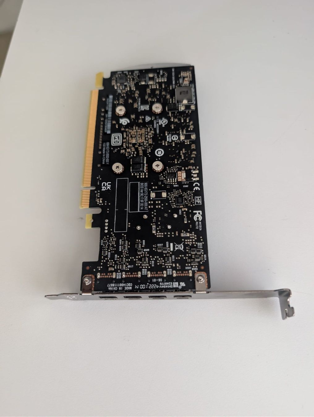 Nvidia Grafikkarten: NVIDIA T1000 – Gebraucht aus Hendschiken von Sillii 1