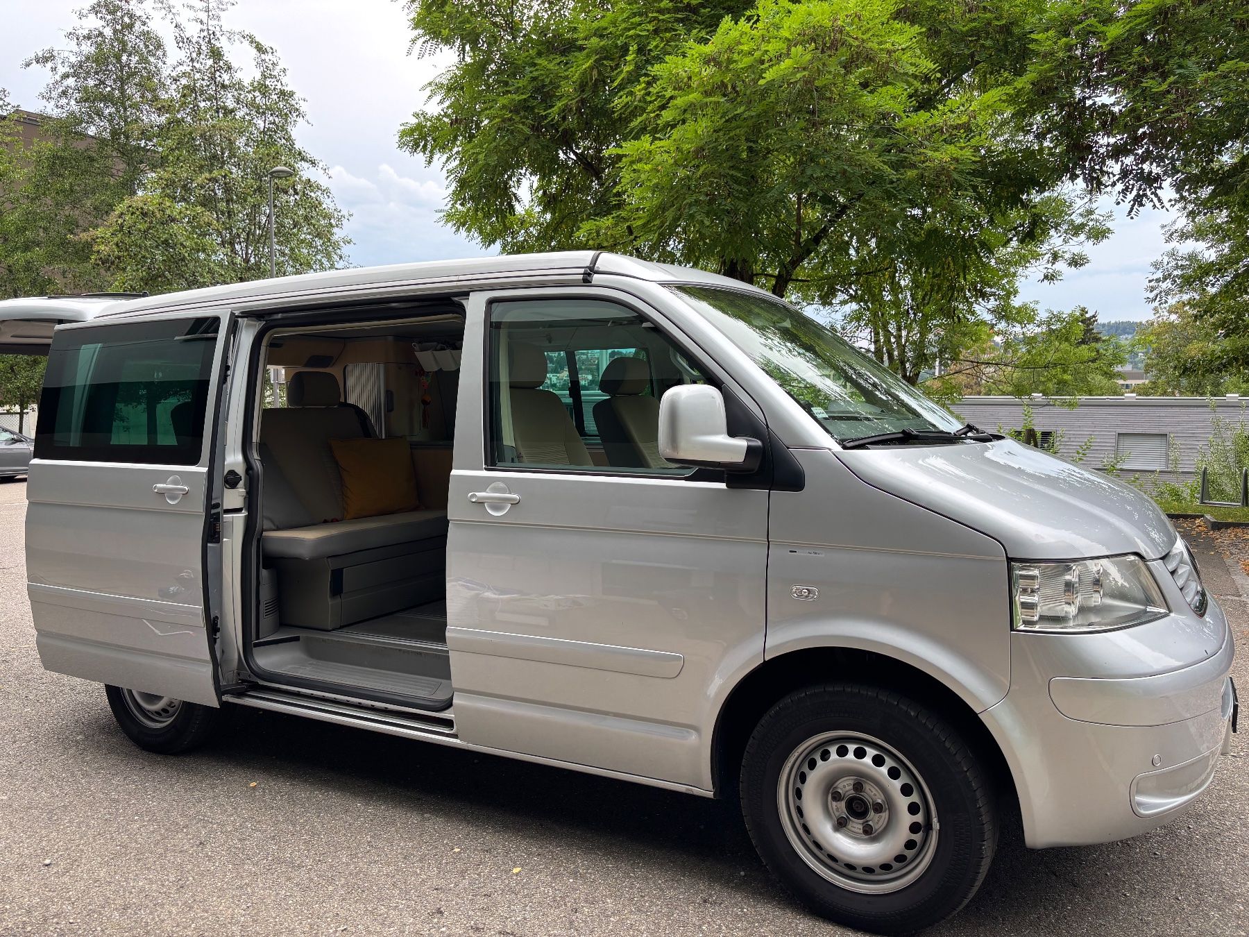 Veicoli da campeggio: VW California T5 – Usato da St. Gallen venduto da swi_gbg8 1