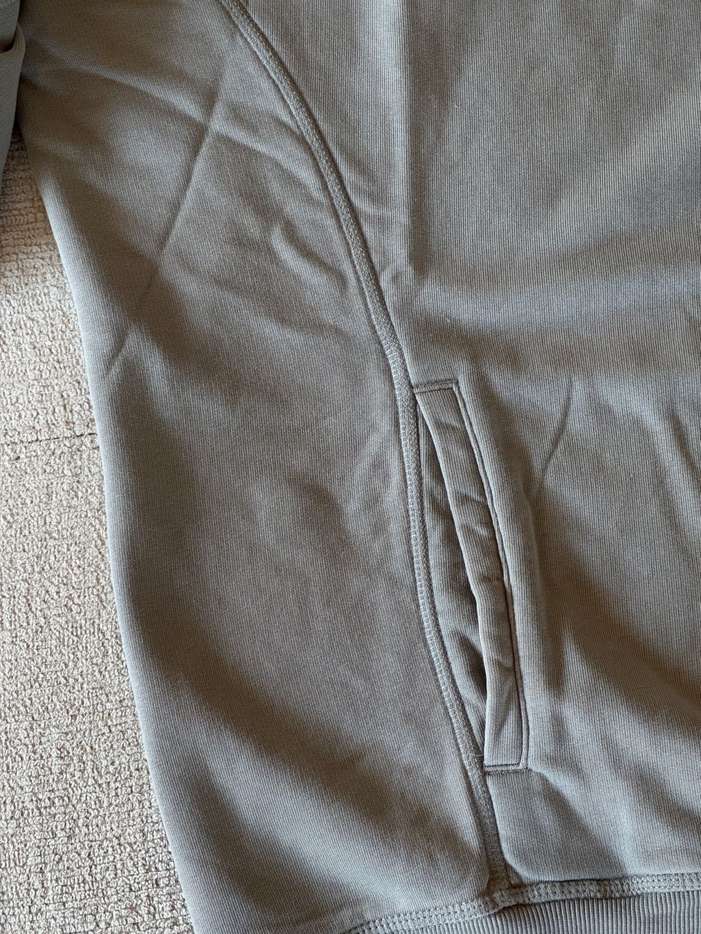 Gymshark Maglioni & Felpe: Gymshark | Sweatshirt – Nuovo (secondo la descrizione) da Horgen venduto da onur_5 3