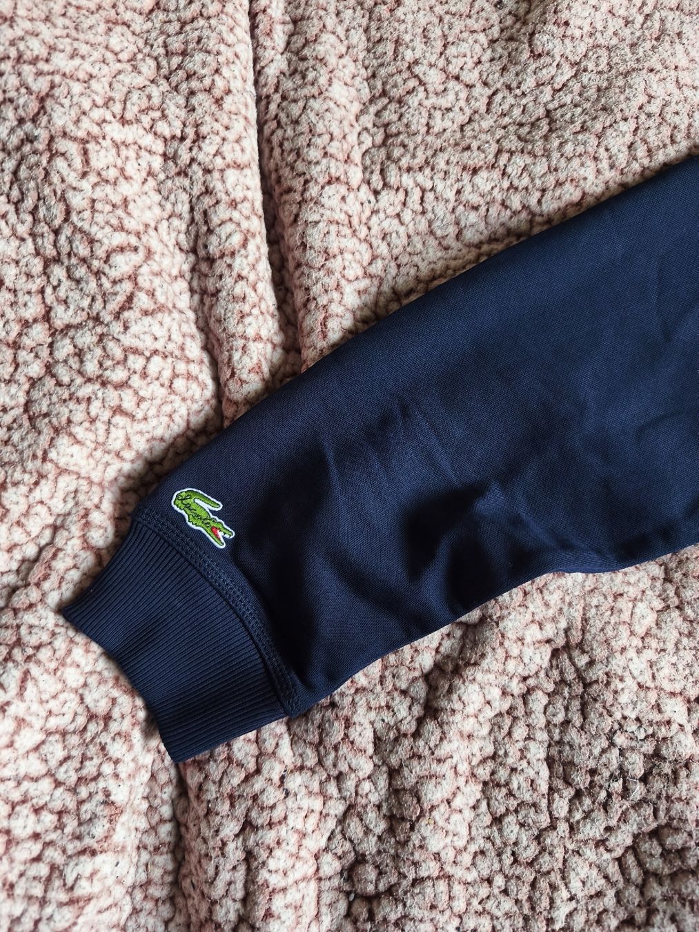 Lacoste Polo-Shirts: Lacoste Sweatshirt Navy Blue "RENE DID IT FIRST" Size M – Neu und originalverpackt aus Merenschwand von kri_rj6t 4