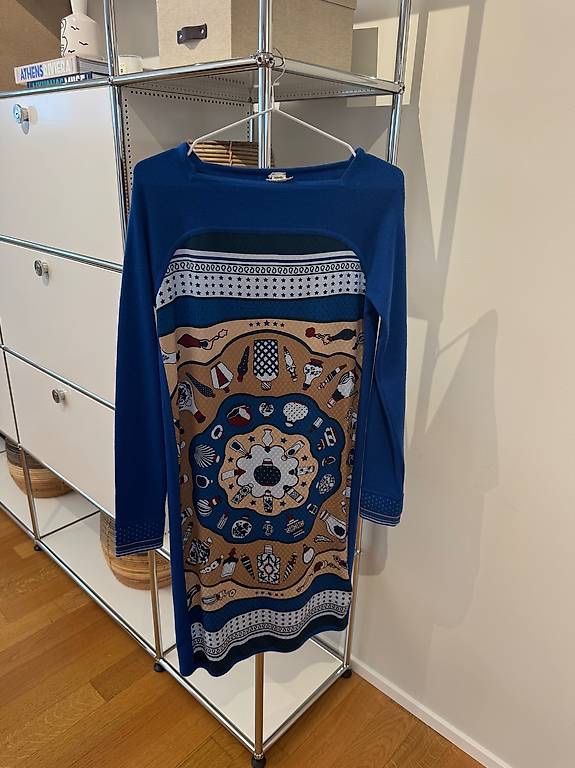 Hermès Vestiti: HERMES KLEID BLAU – Nuovo (secondo la descrizione) da Schwyz venduto da bofb 1