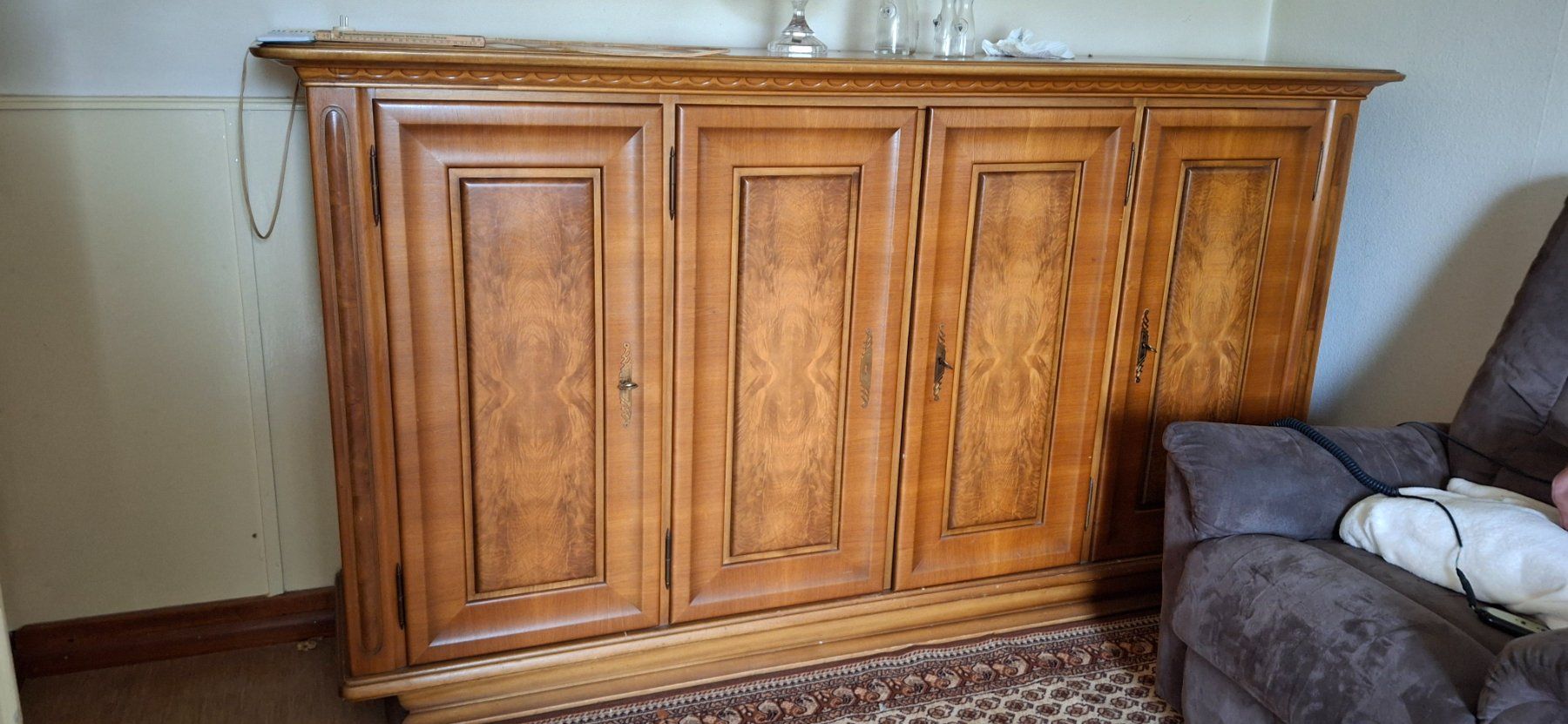 Credenze: Vaisselier bar vintage – Usato da Bellelay venduto da Katia5