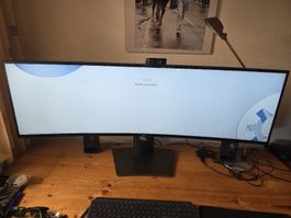 Dell UltraSharp U4919DW Monitor