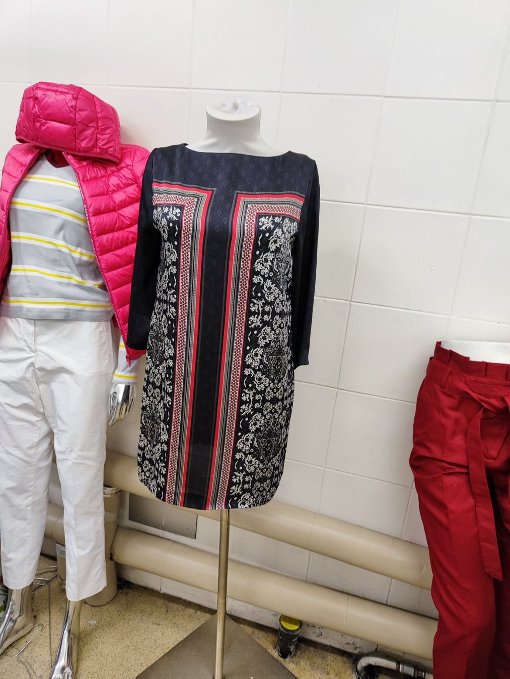 Vestiti: Damen Kleid Gr 36 – Usato da Langnau am Albis venduto da Judithsebi 2