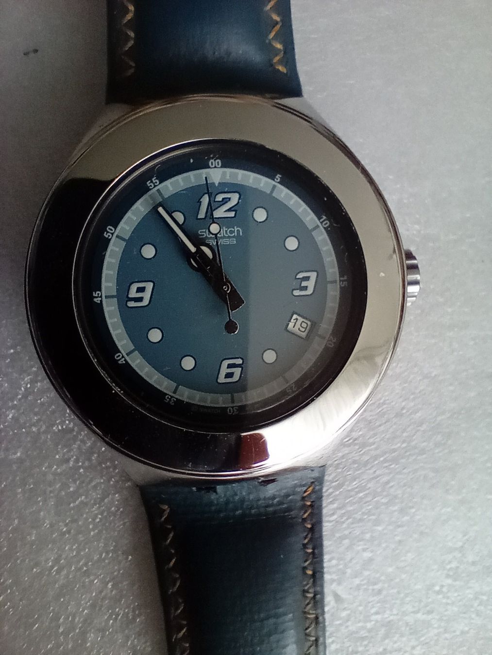Swatch Orologi: Swatch classic  Yns405 mit Edelstahl Gehäuse – Usato da Zürich venduto da sendbad 1