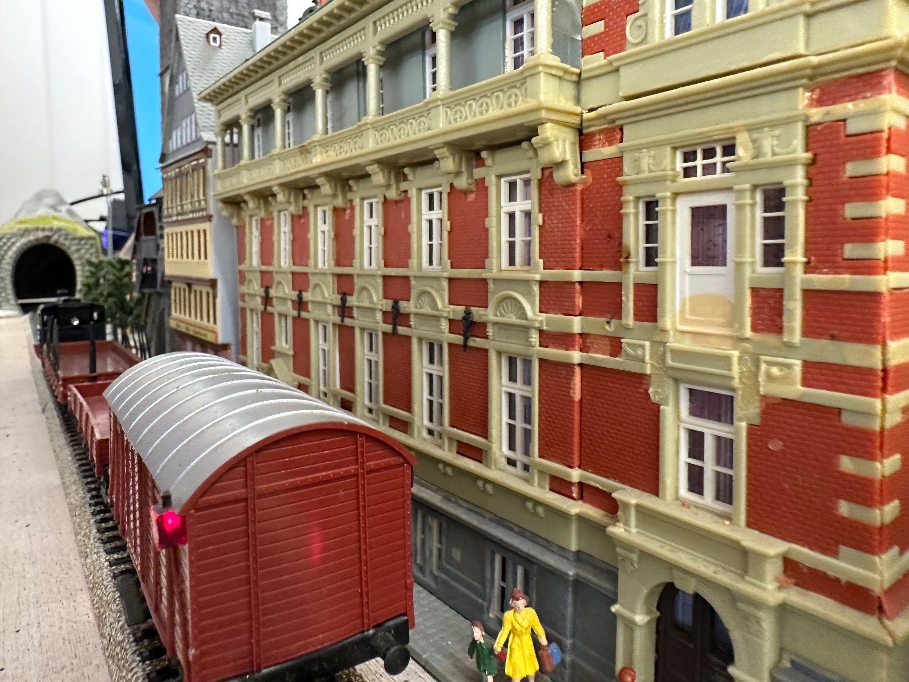 Märklin Modelleisenbahnen: Märklin 3029 DB Werkslok Güterzug – Gebraucht aus Lupsingen von New-Haven 5