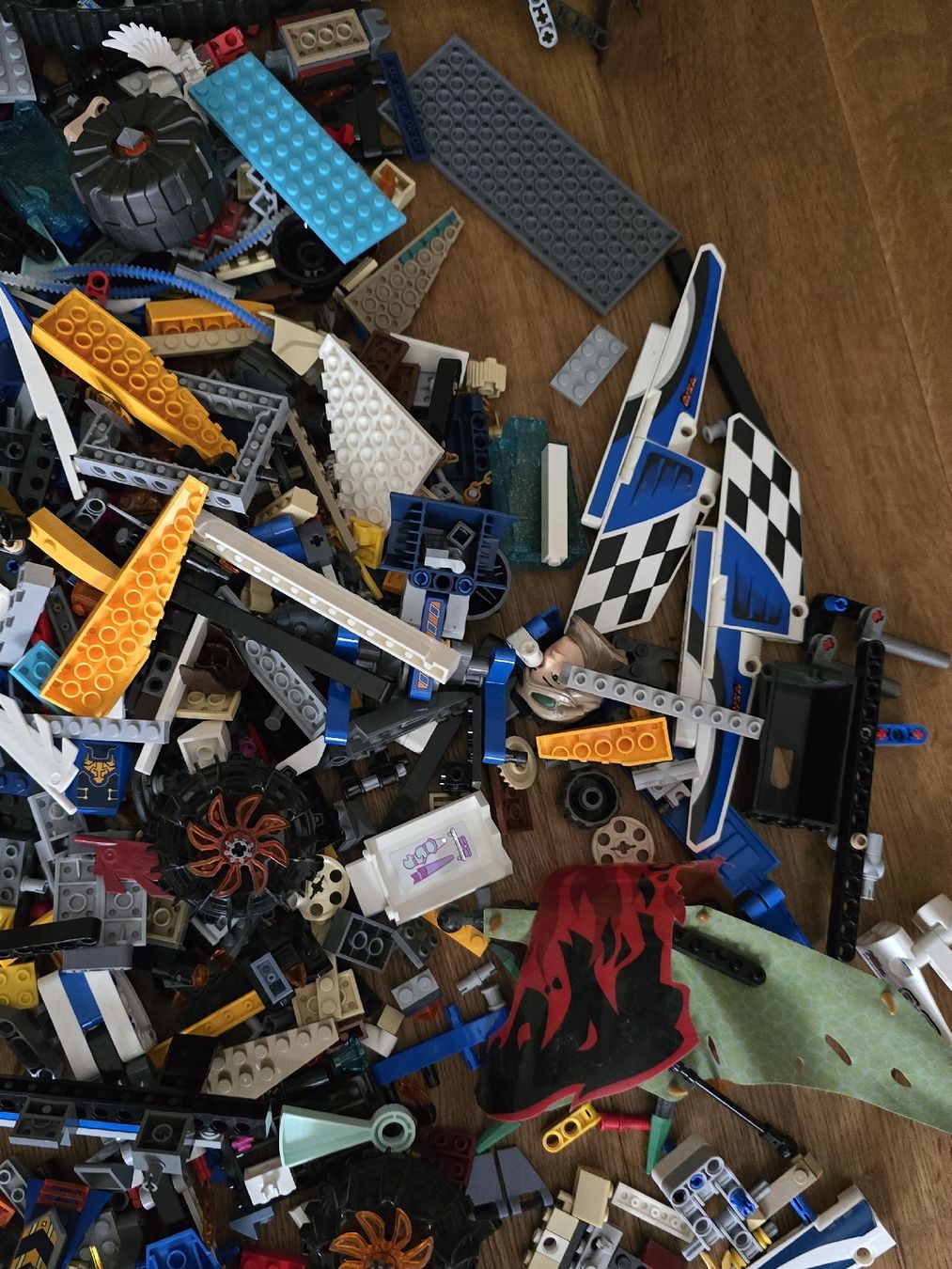 Lego Giocattoli: lego gemischt – Usato da Wittenbach venduto da Tigerlili 2