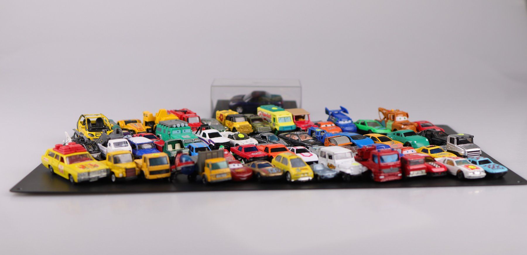 Giocattoli: LOT Spielzeugautos – Usato da Volketswil venduto da brockipfannenstil 3