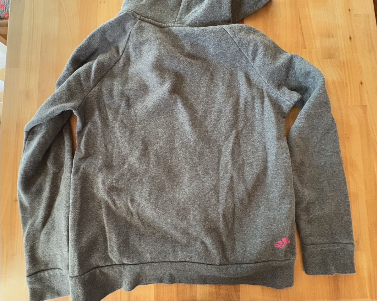 Adidas Pullover & Sweatshirts: Adidas Pullover / Gr. S – Gebraucht aus Rümlang von euqinom16 1