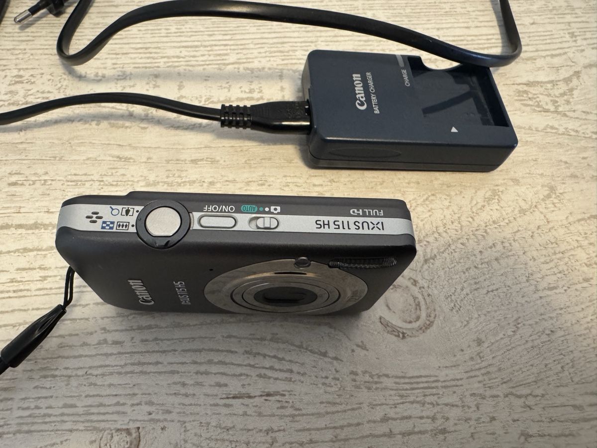 Canon Kamera: Canon ixus 115 hs Digitalkamera – Gebraucht aus Zunzgen von milesdavis76 1