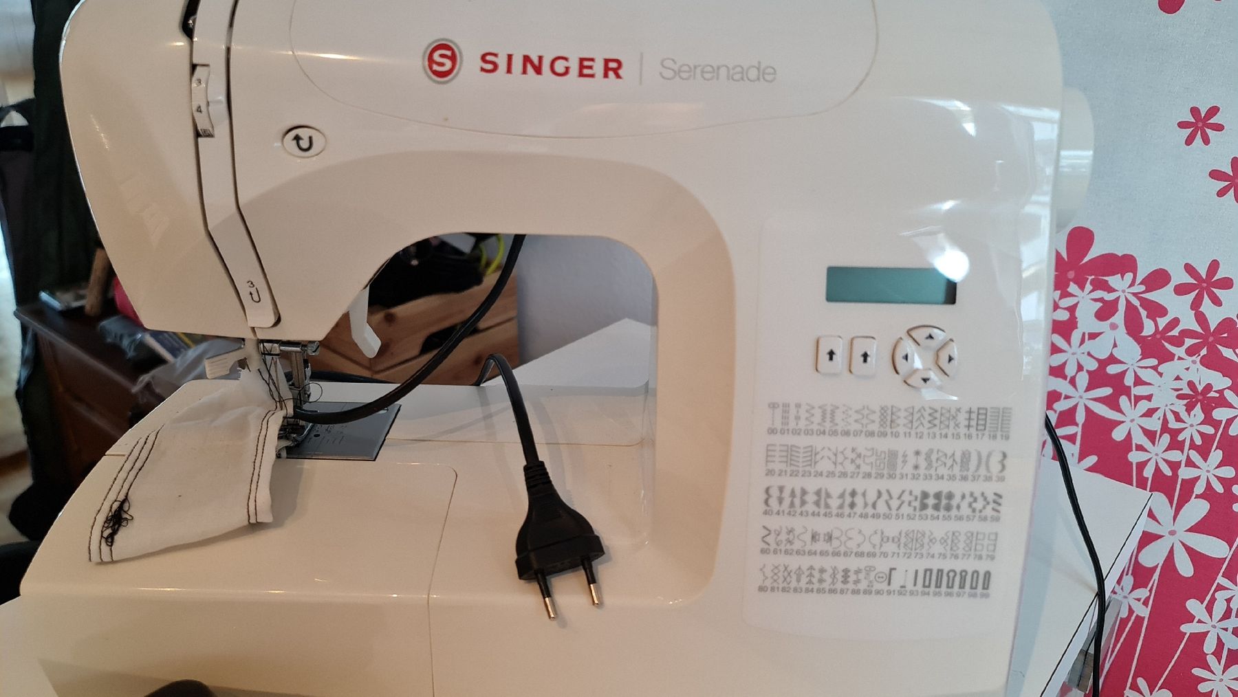 Singer Machines à coudre: singer machine – D'occasion à Nidau par boutiqueMHdelala 1