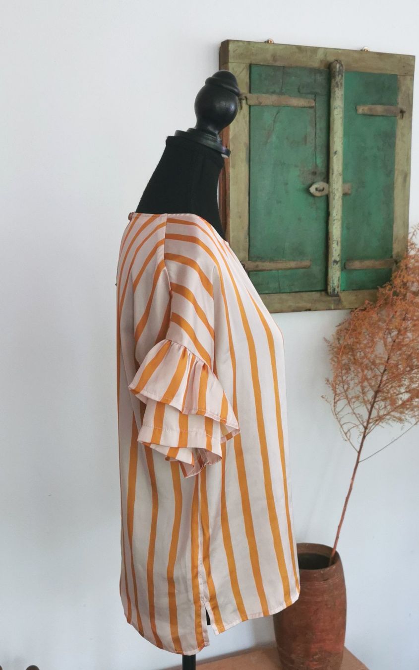 Camicette: nanà wunderschöne Bluse Gr. M/L – Usato da gachnang venduto da tibus1 2